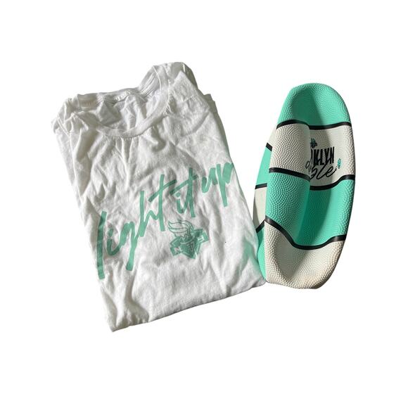 NY Liberty Fan Pack Brooklyn Dribble Ball & Light It Up Tee WNBA Bundle - Picture 6 of 11